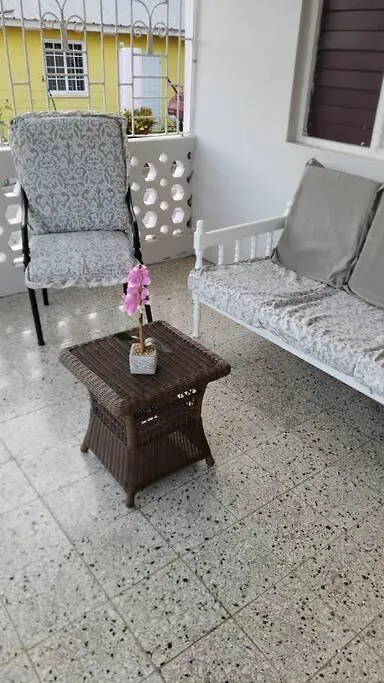 Andeve'S Tranquil Beautiful Home Montego Bay Dom wakacyjny