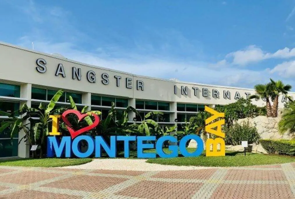 Andeve'S Tranquil Beautiful Home Montego Bay